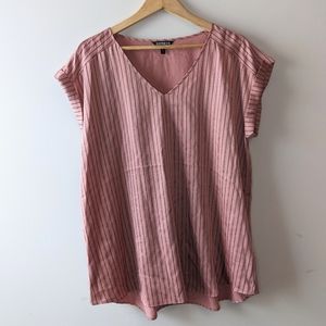 Women's Express Short Sleeve Blouse Sz XL Mauve Striped Cuffed Sleeve V Neck.S
